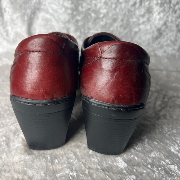 Burgundy Leather Shoes - Picture 10 of 11